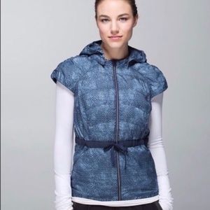 Lululemon Down Spring Fling Puffy Vest Blue 8